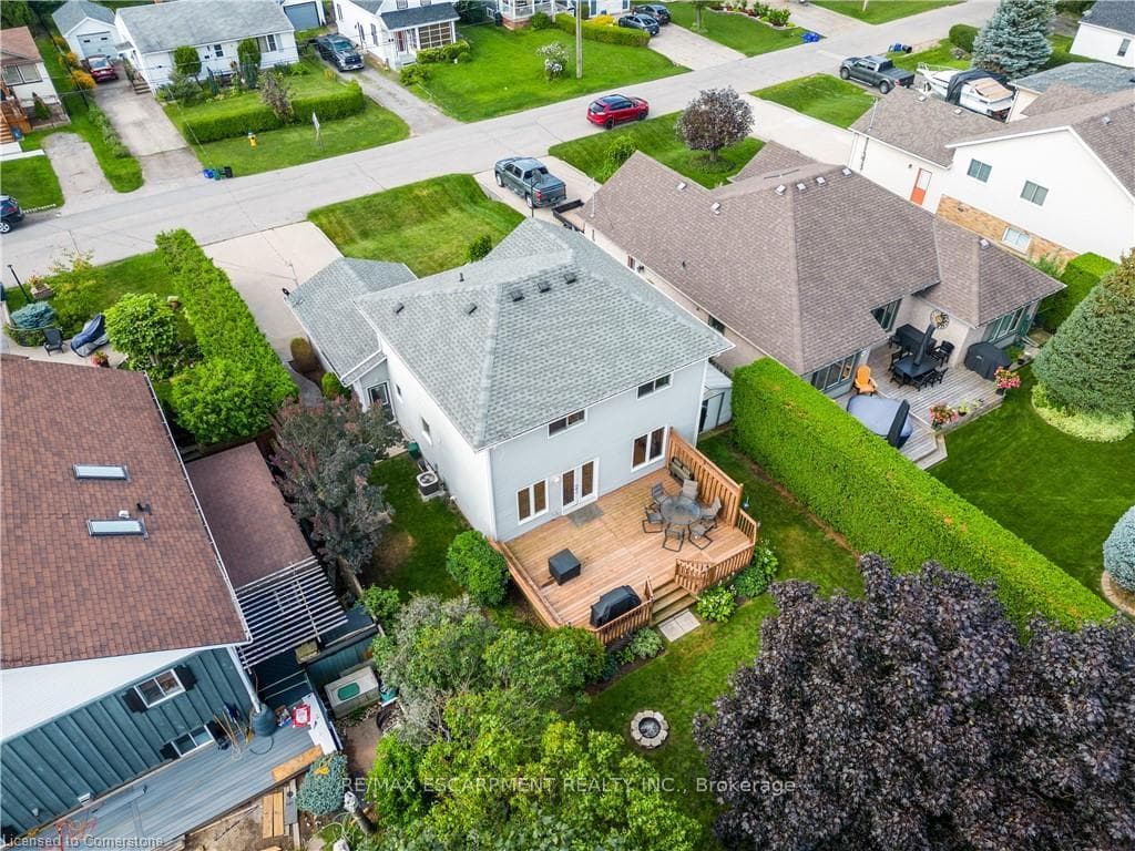 8 Marlow Avenue photo 33