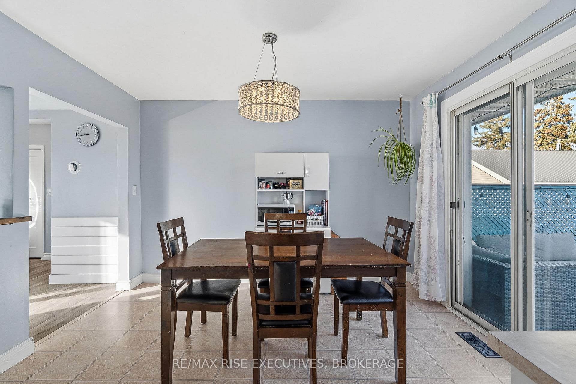 101 Park Crescent photo 11