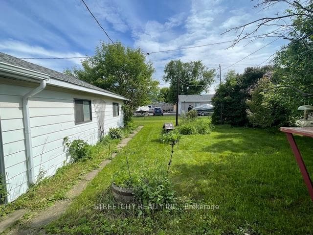 1606 Frederica Street photo 18