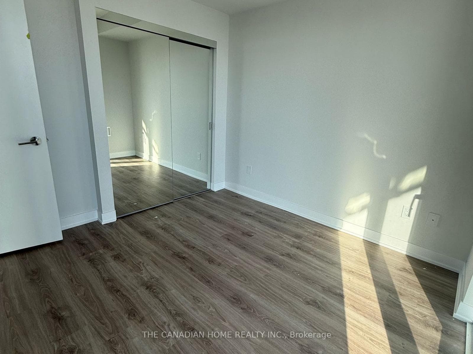 430 Square One Drive Unit 2902 photo 7