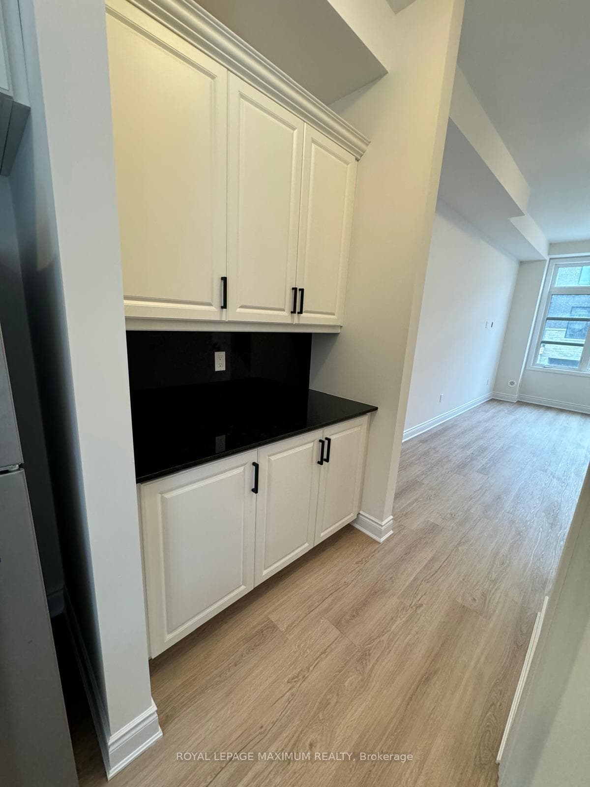 82 Paradox Street photo 15