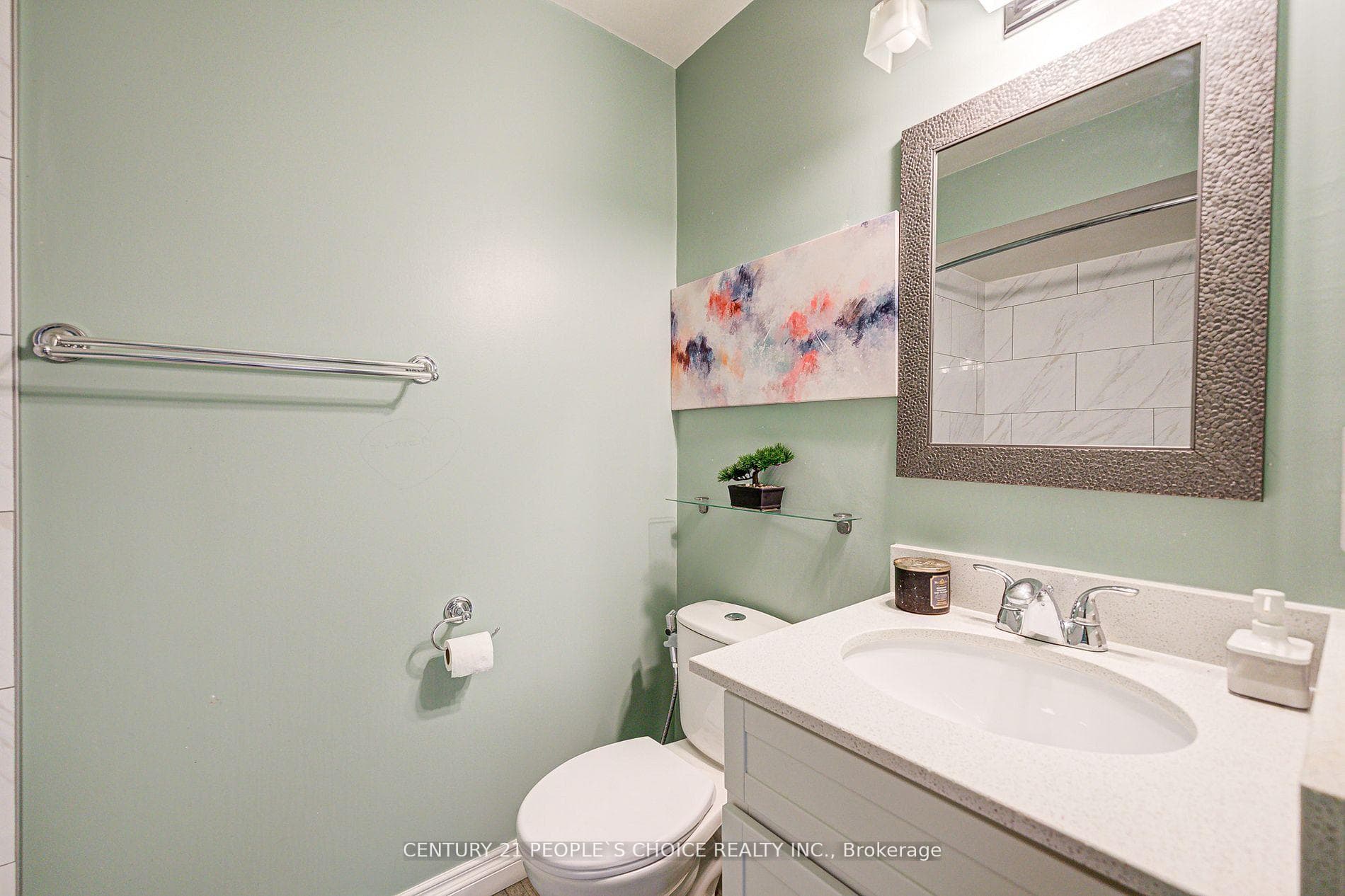 83 Corey Circle photo 24