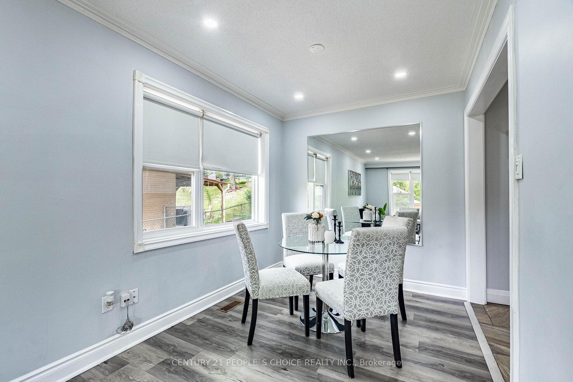 39 Meadowland Drive photo 13