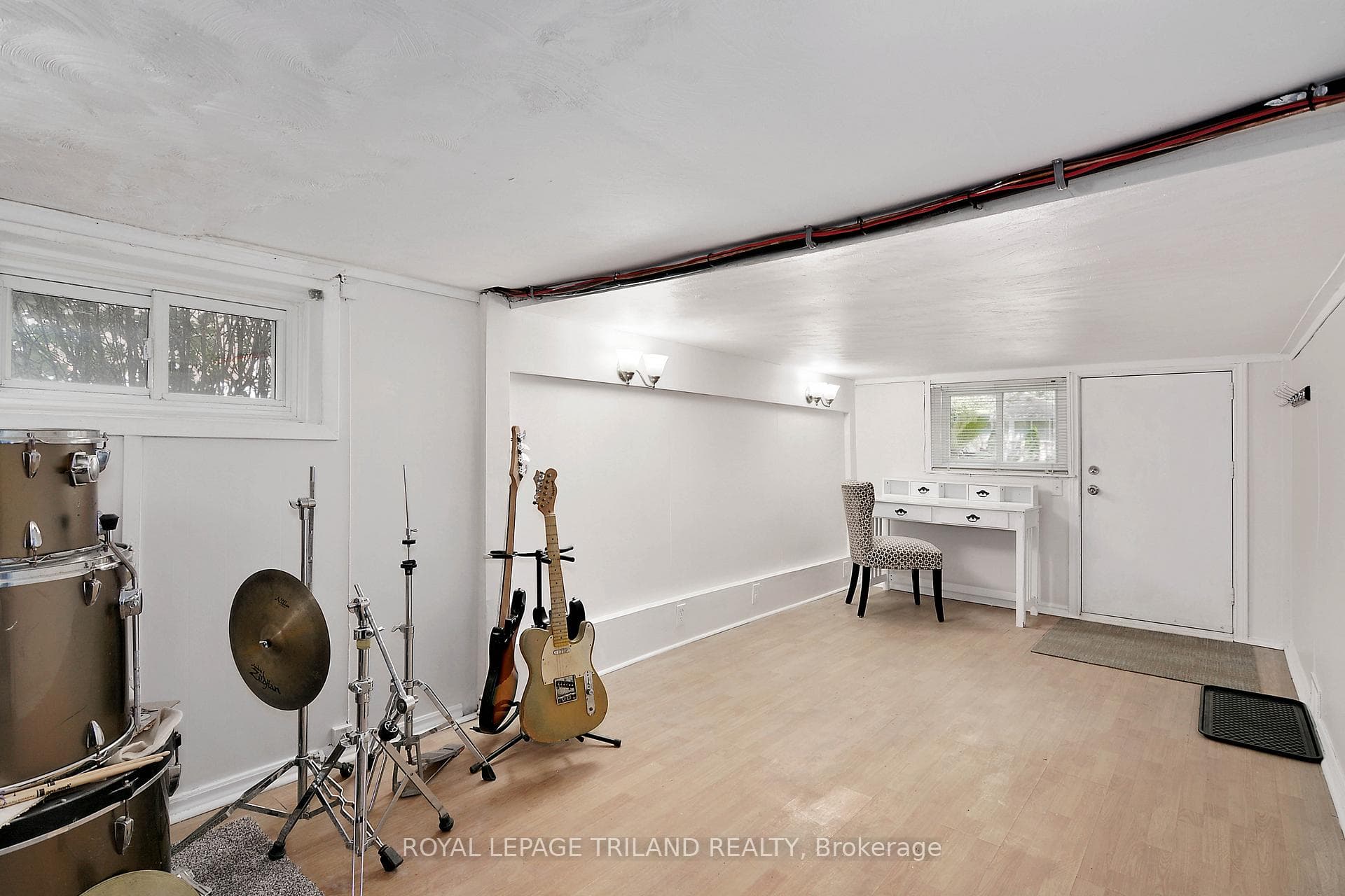 111 Gladstone Avenue photo 18