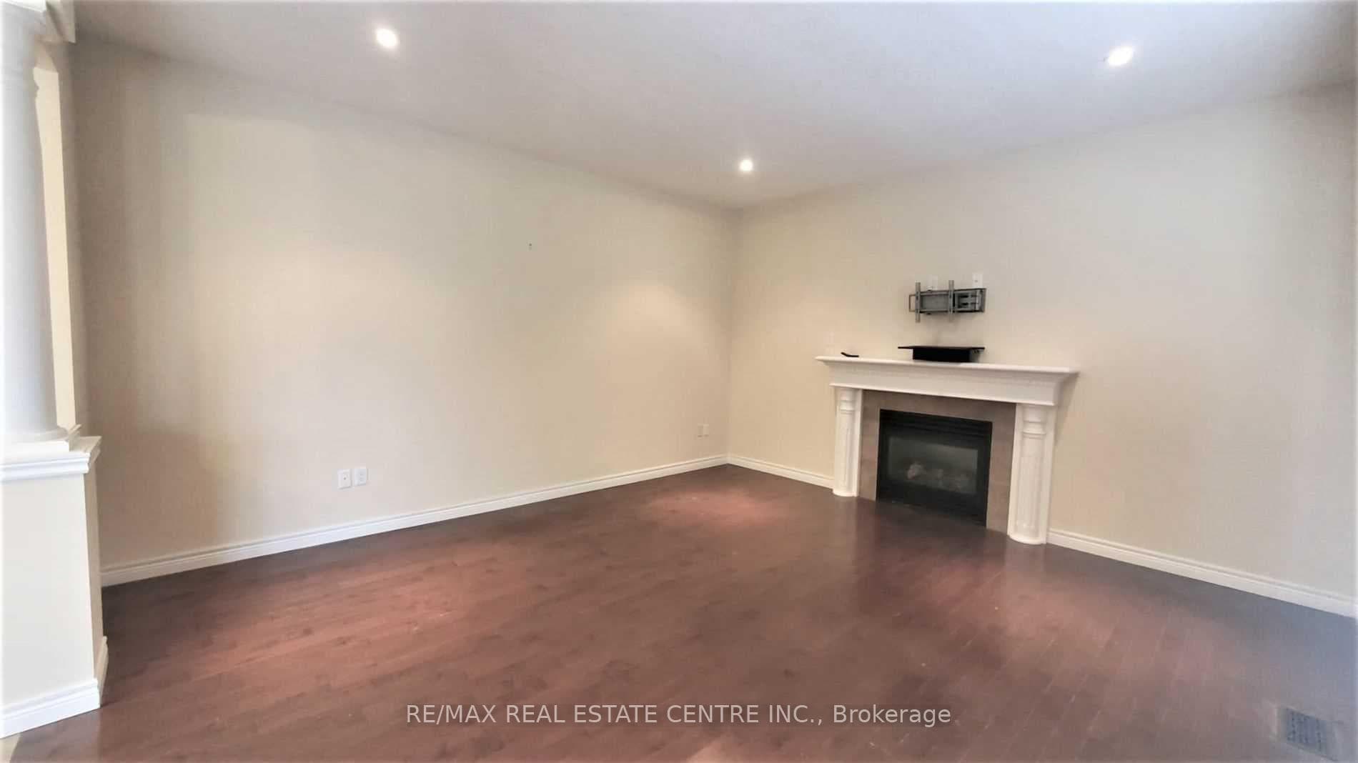 15 Sasha Court Unit (Upper Portion) photo 12