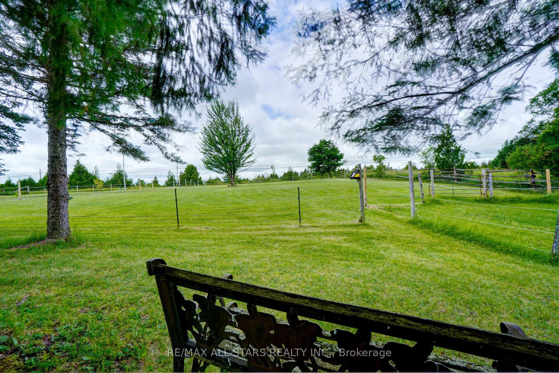 371 Sturgeon Point Road photo 24