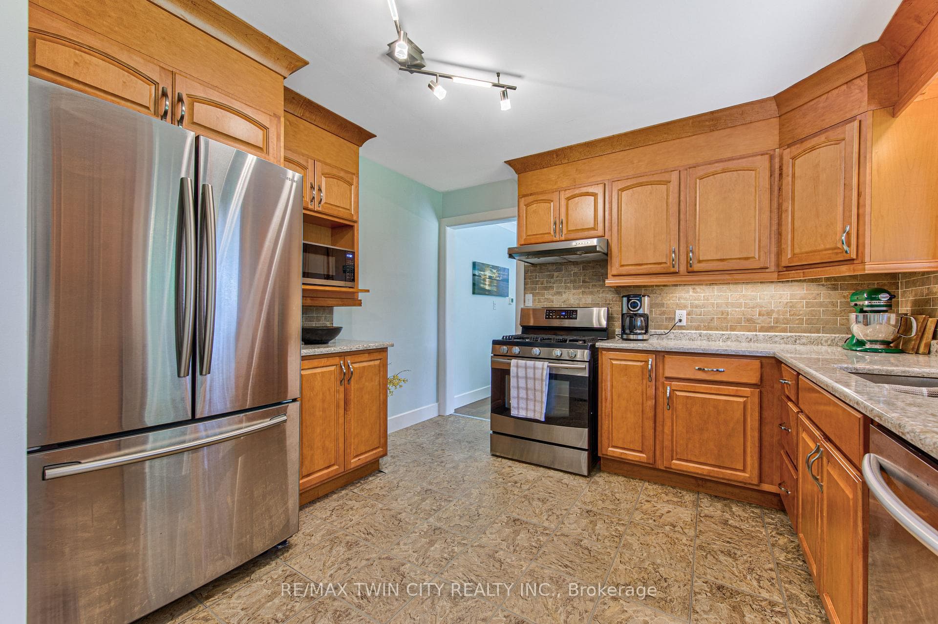 11 Beechim Drive photo 20