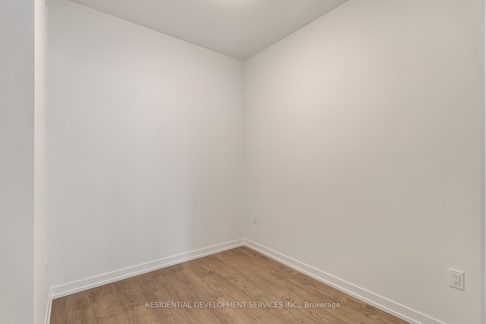 8868 Yonge Street Unit 510E photo 8