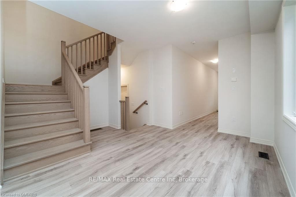 16 LIDSTONE Street photo 10
