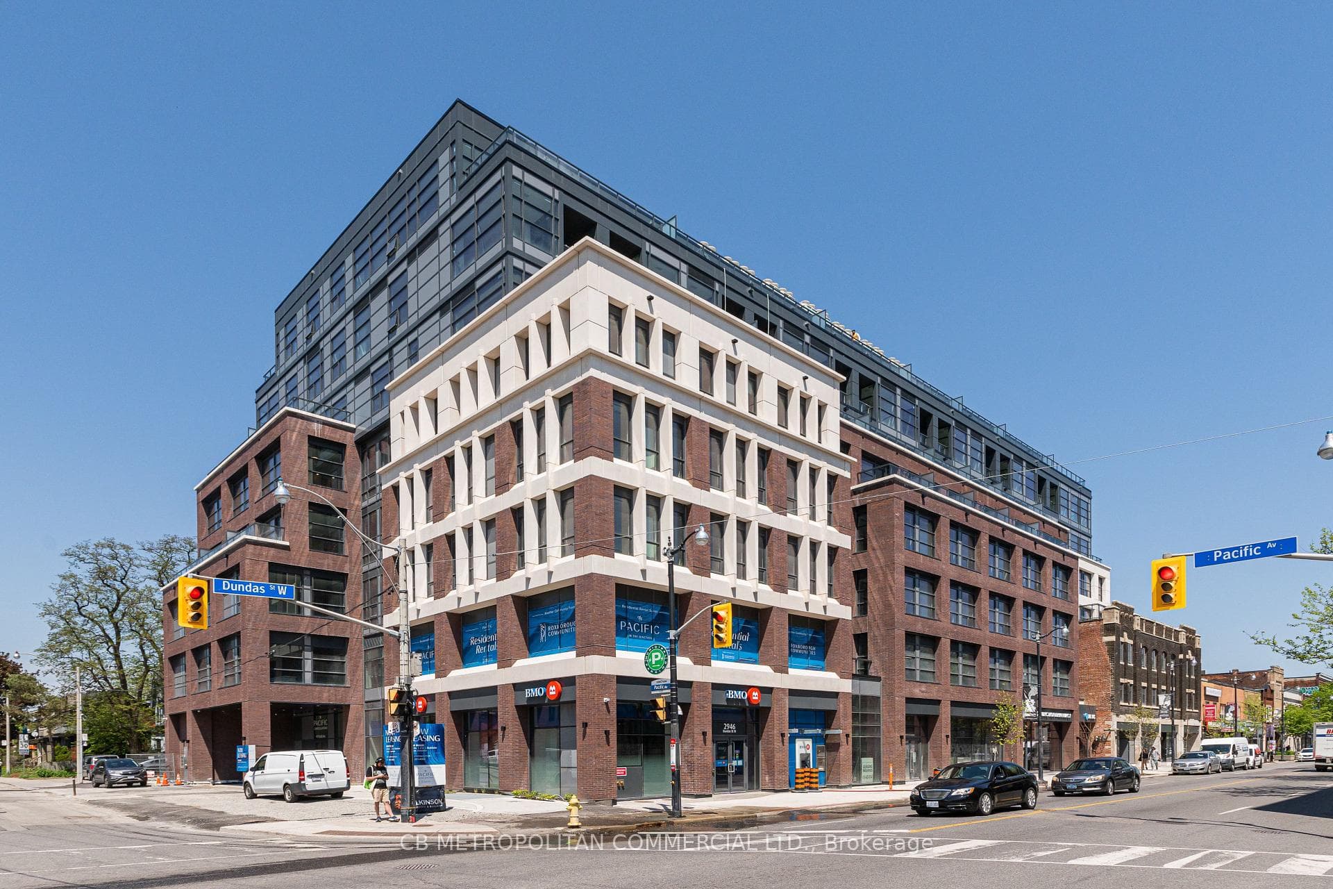 2946 Dundas Street West Street Unit 510 photo 31