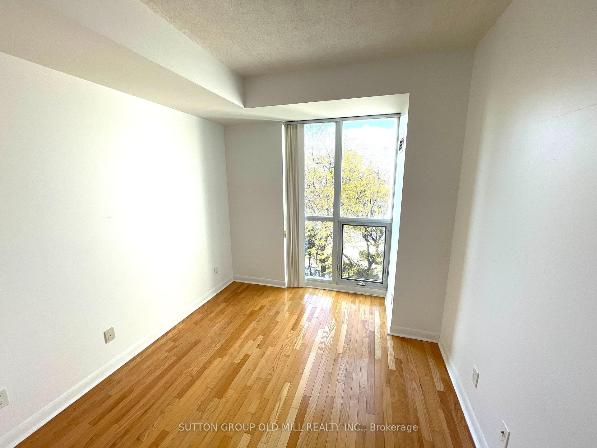235 Sherway Gardens Road Unit 308 photo 12