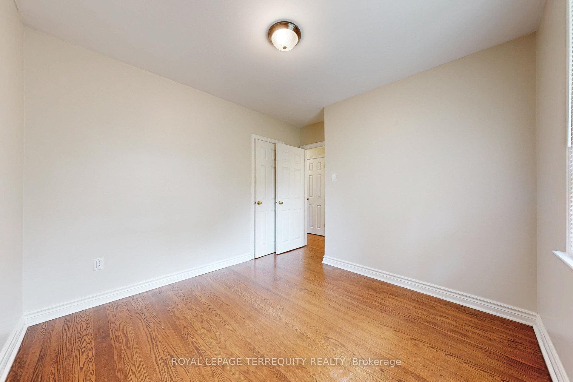 1 Leland Avenue photo 28
