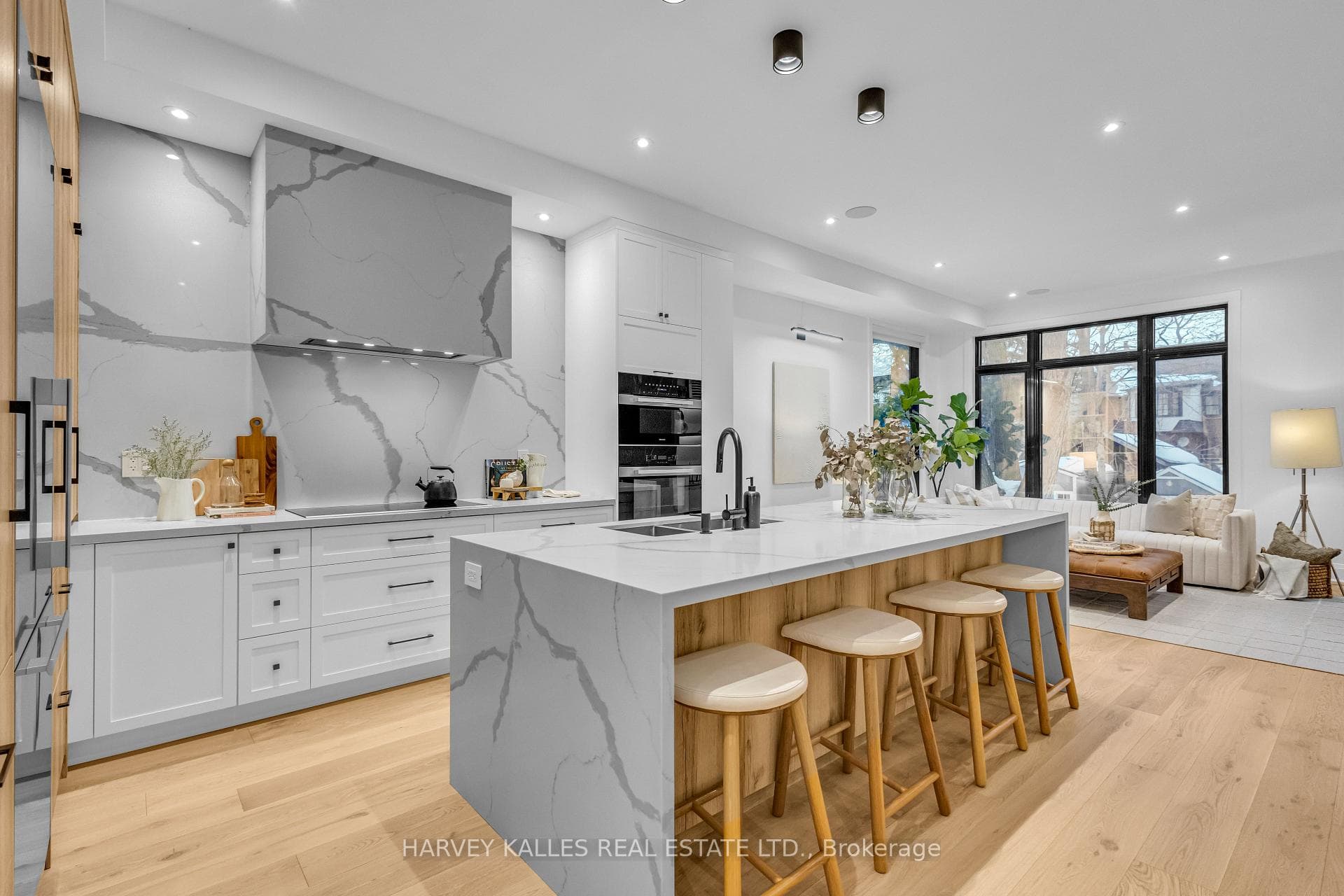 72 Castlefield Avenue photo 18