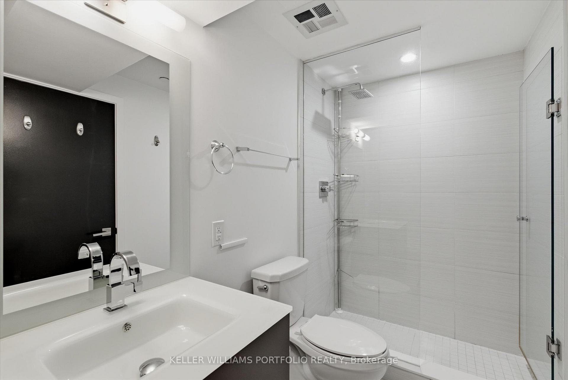 111 St Clair Avenue Unit 932 photo 41