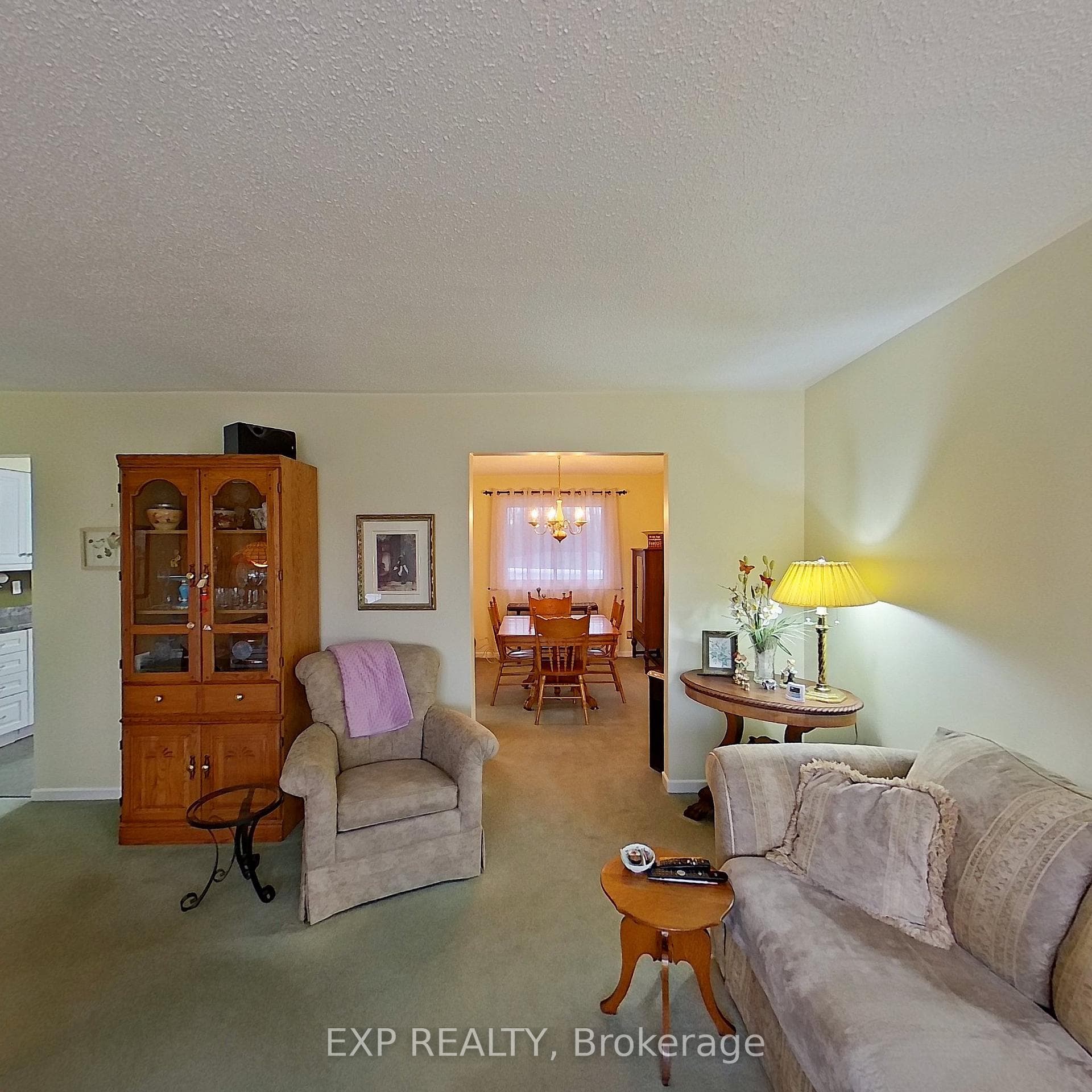 14 Dixie Place photo 8