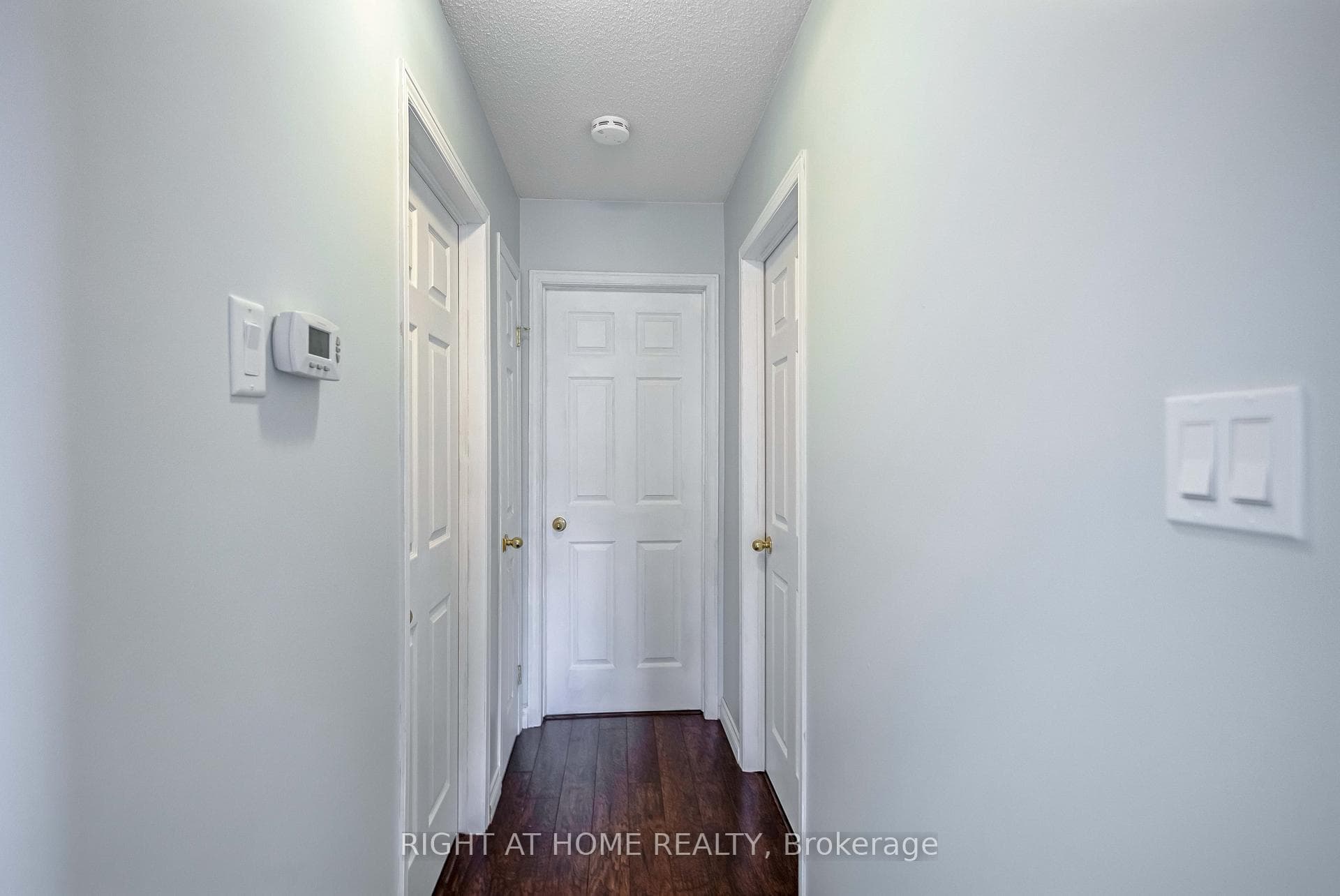 8 Brantdale Avenue photo 10