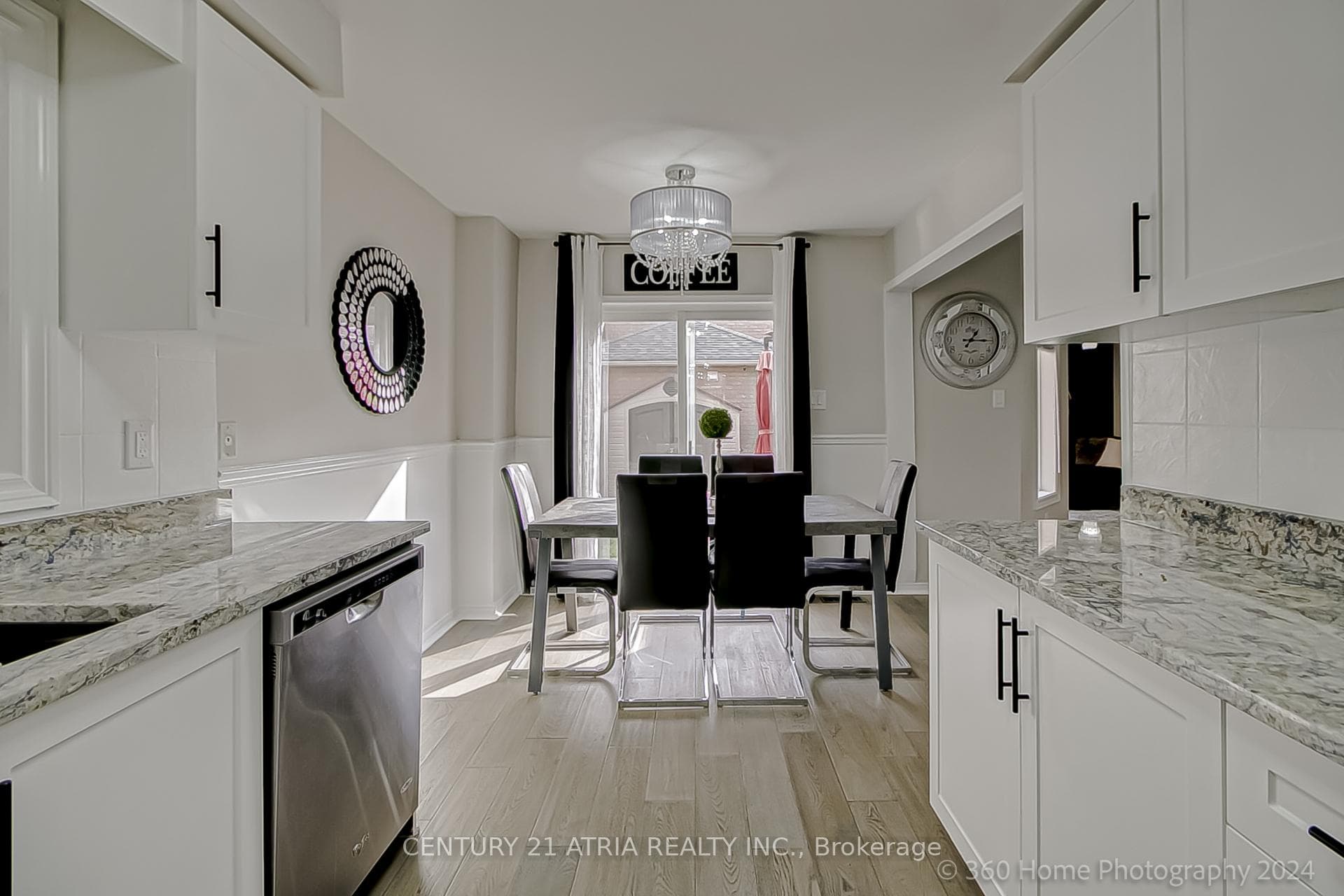 122 Denton Circle photo 8