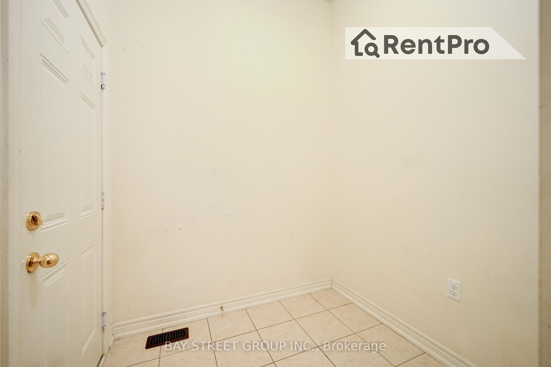 81 Estrella Crescent photo 15