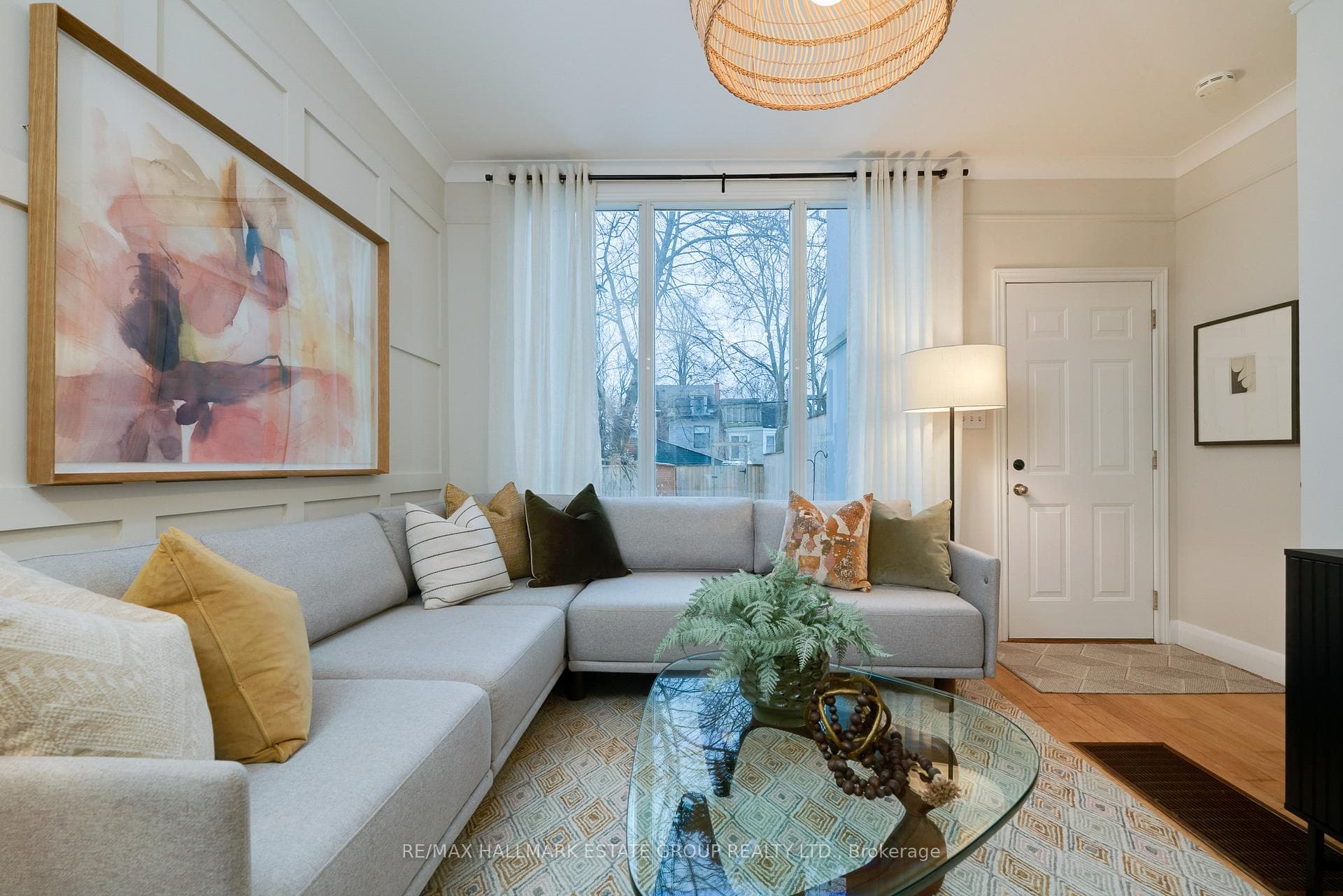 33 Austin Avenue photo 2