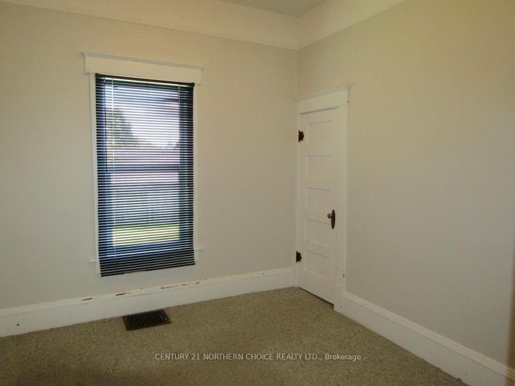 812 Christie Avenue photo 15
