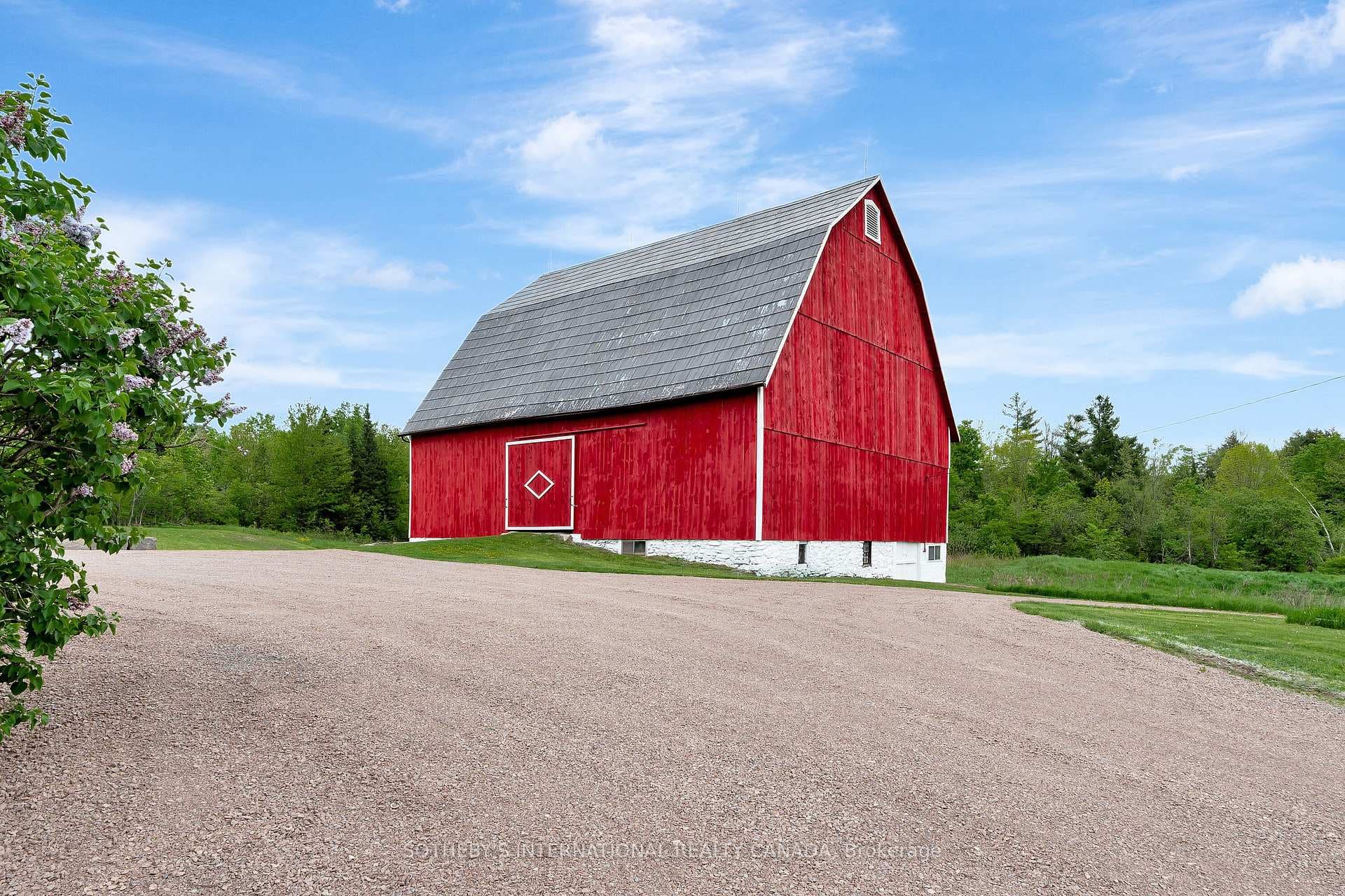 2965 Centre Line Road photo 37