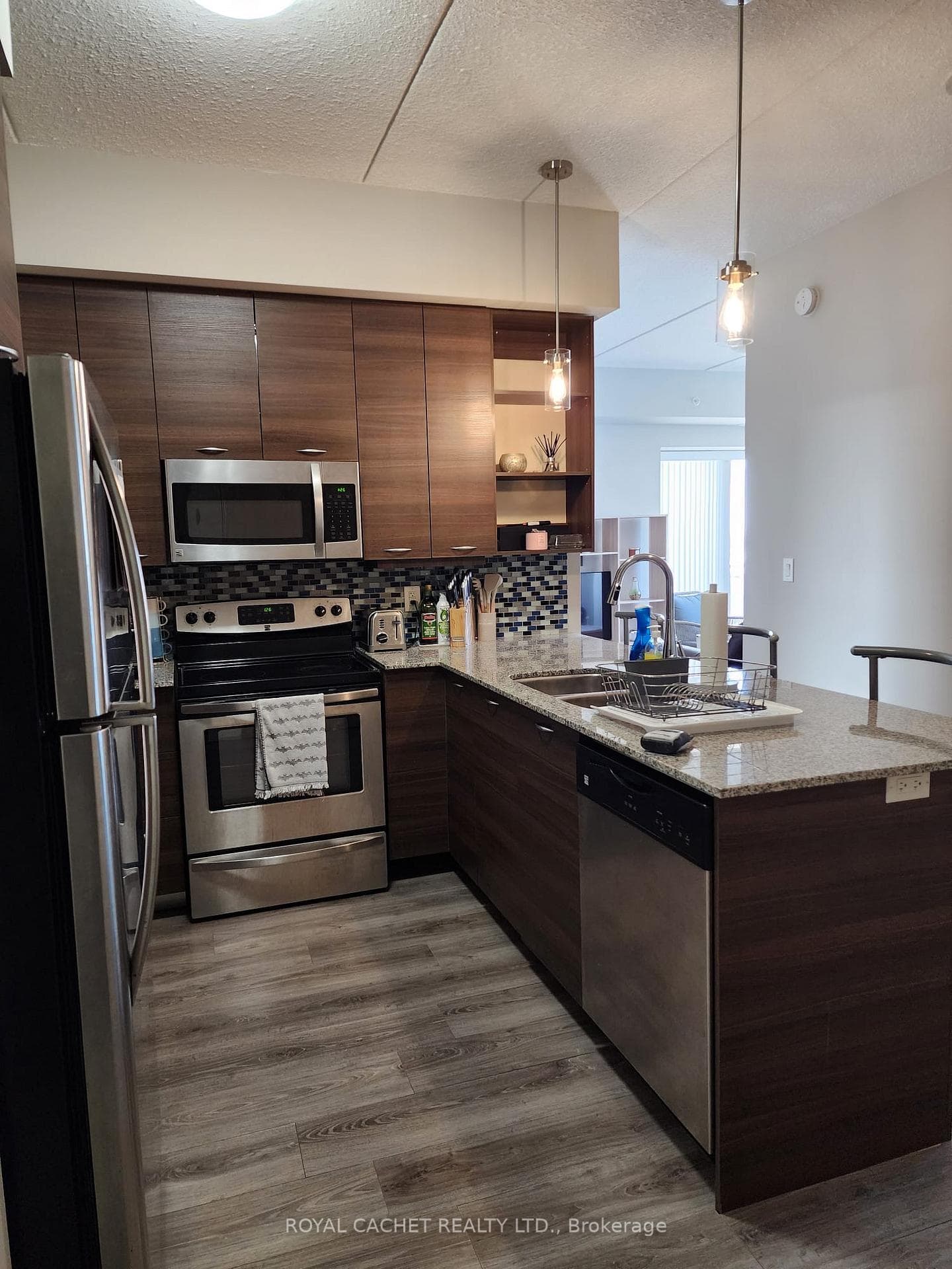318 SPRUCE Street Unit 1707 photo 1