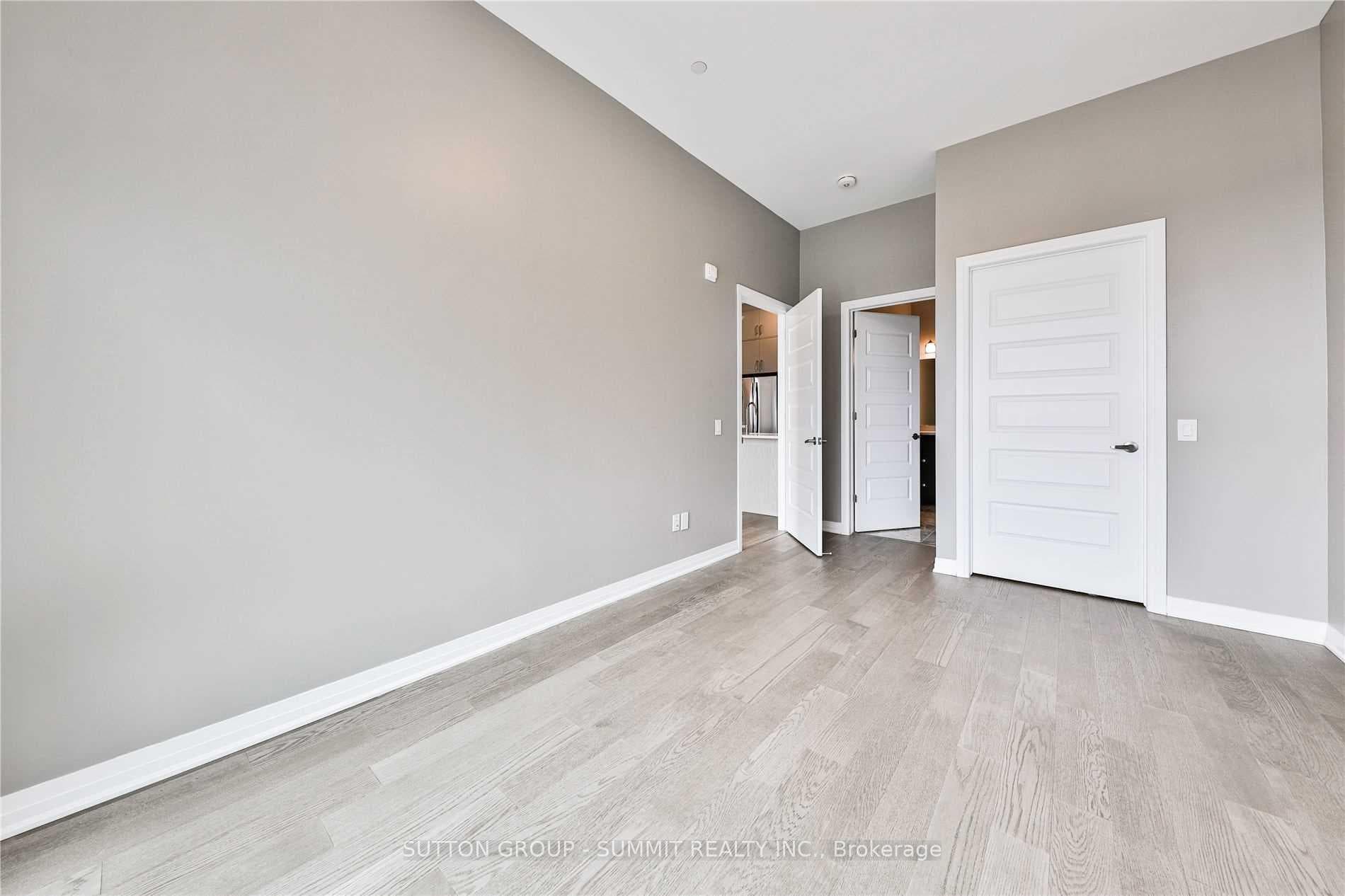 95 Dundas Street Unit 403 photo 20