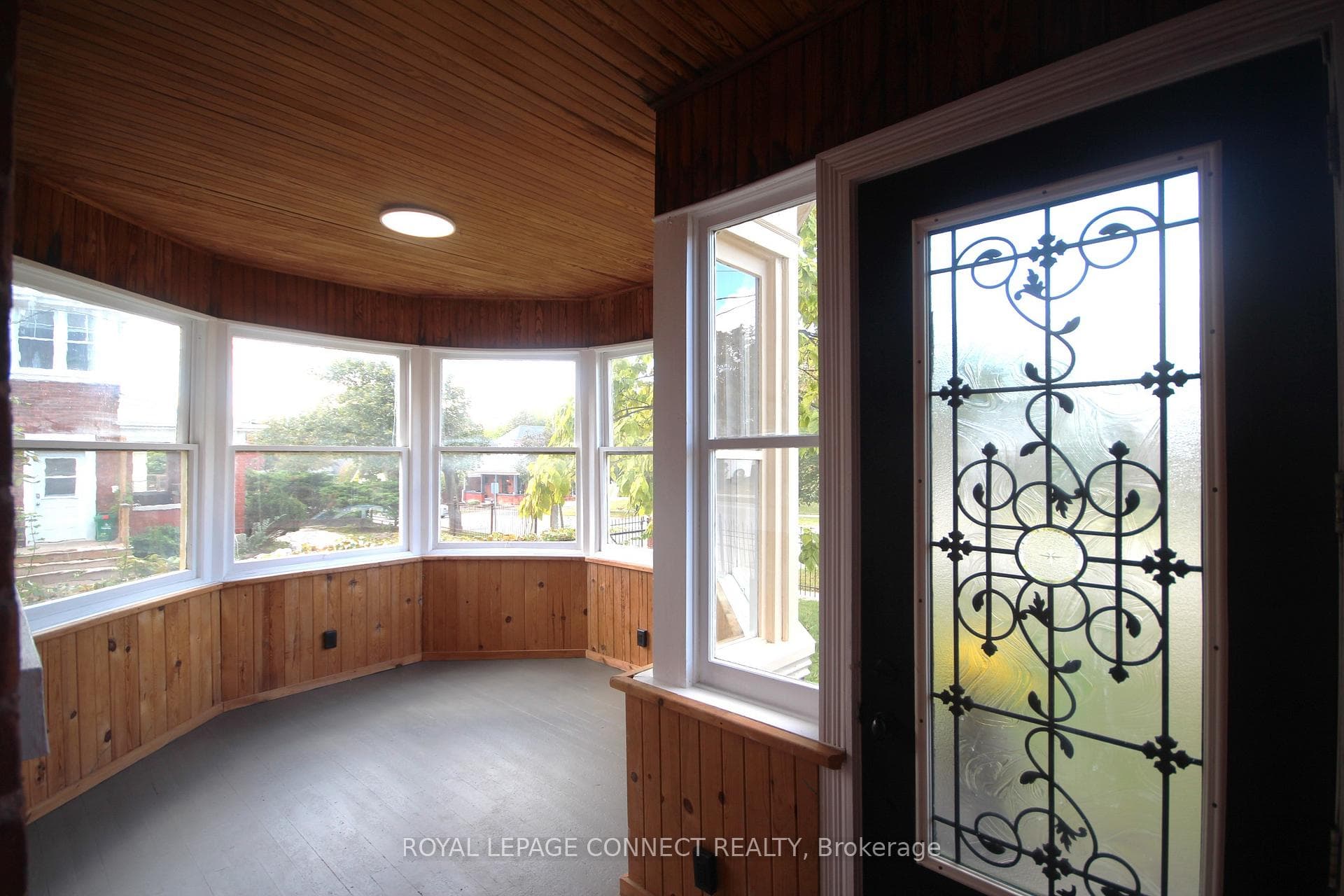 55 Cayuga Street photo 25