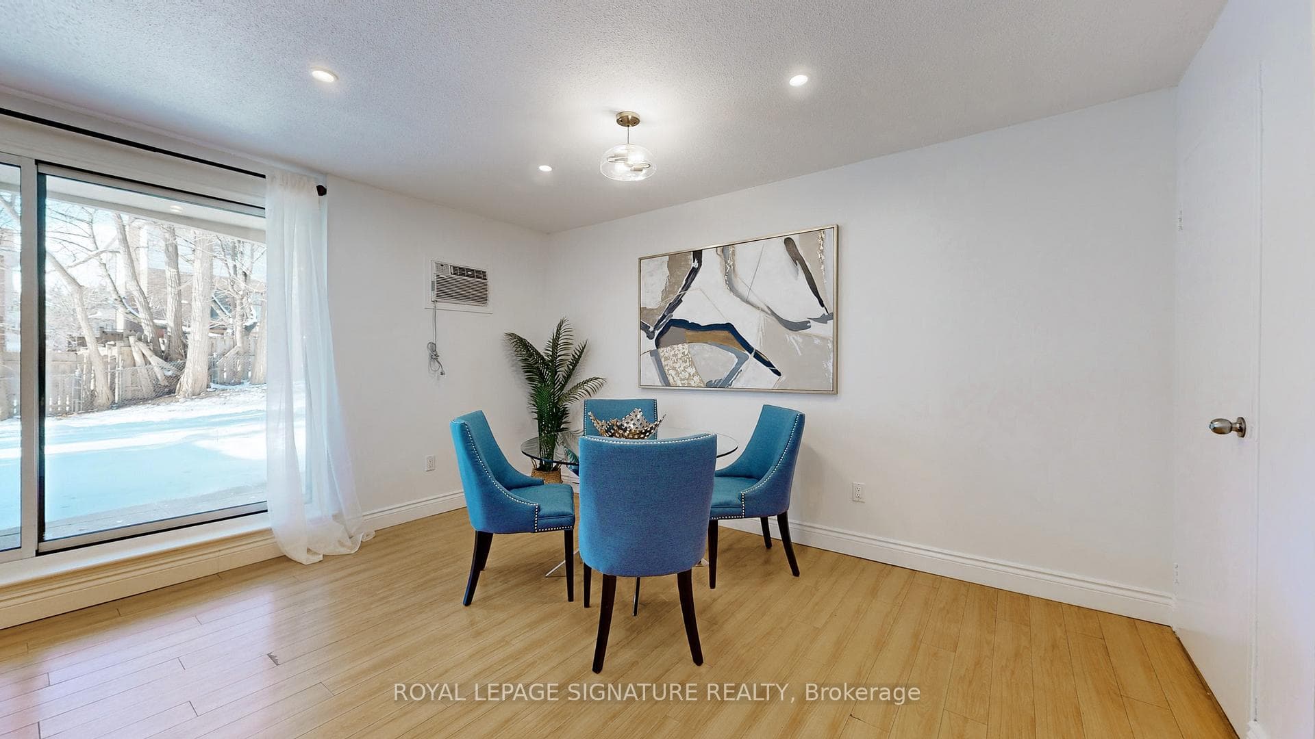 15 Pebble Byway Unit 54 photo 7