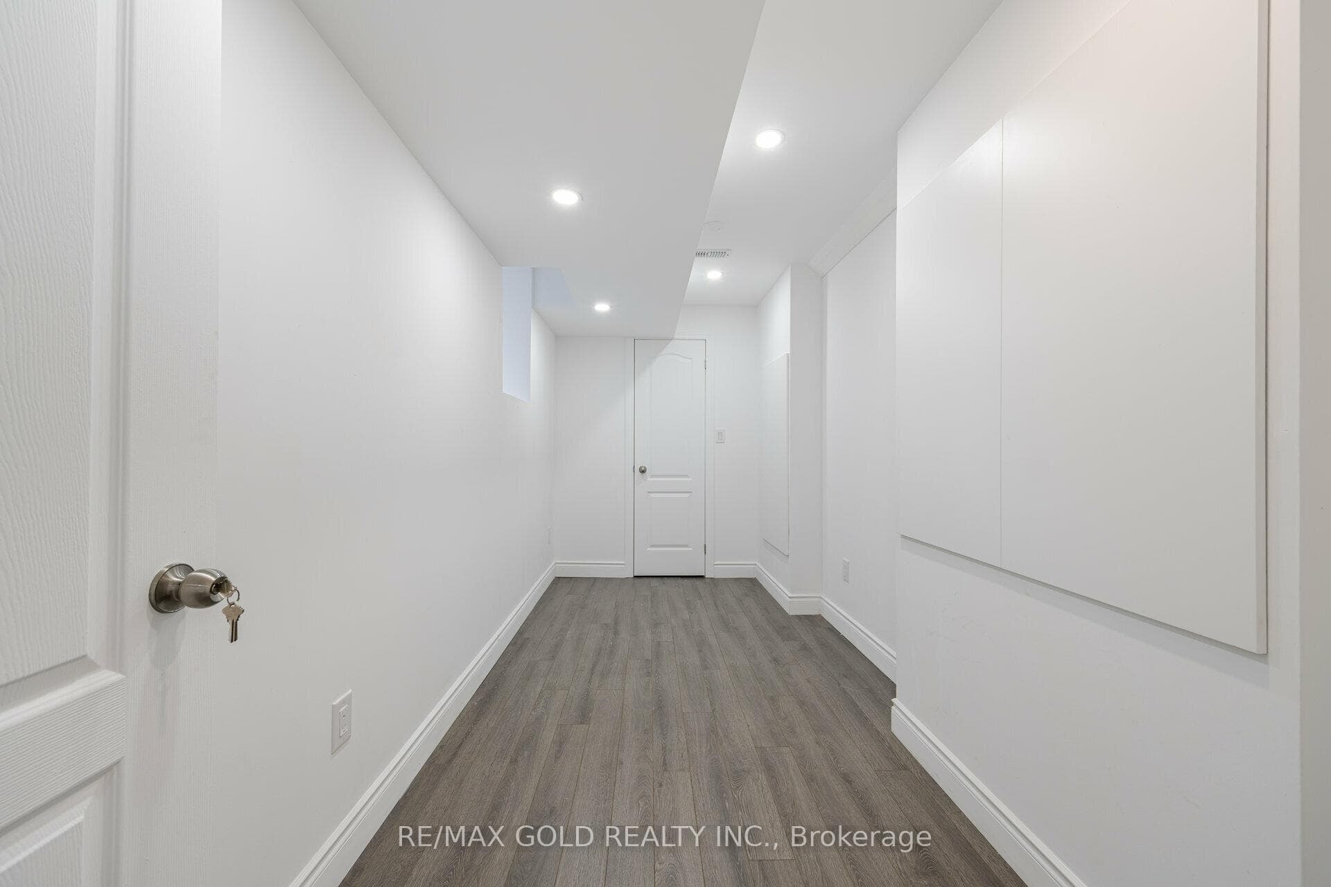 245 Sedgewood Street photo 21