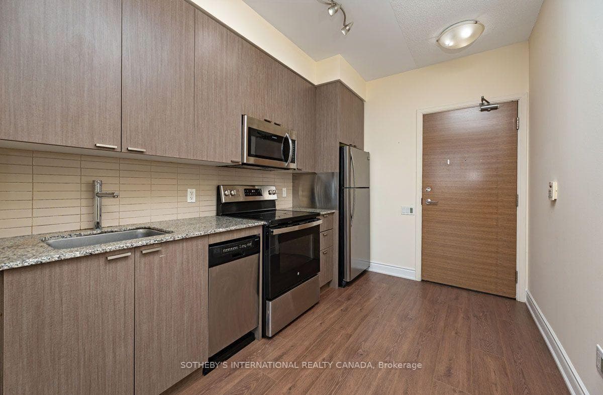 23 Sheppard Avenue Unit 2505 photo 3