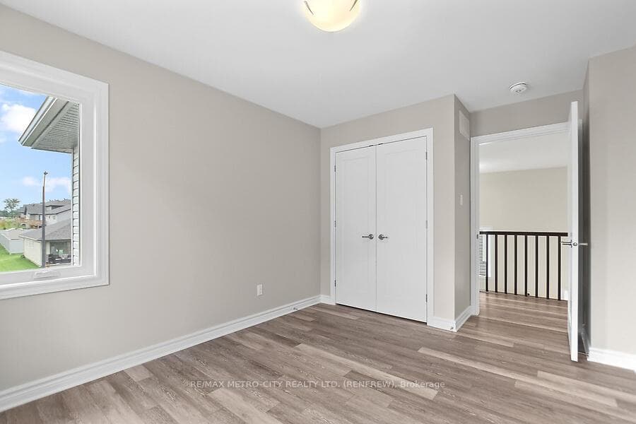 129 Seabert Drive photo 20