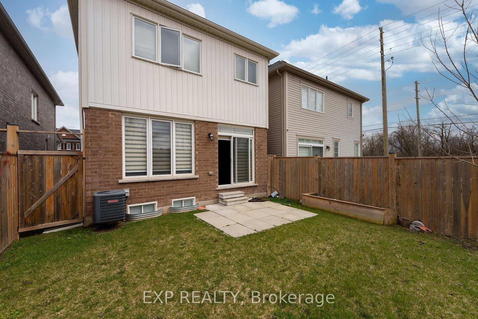 7741 Shadbush Lane photo 35