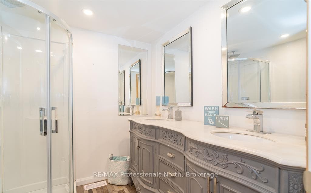 899 KATRINE Road photo 20