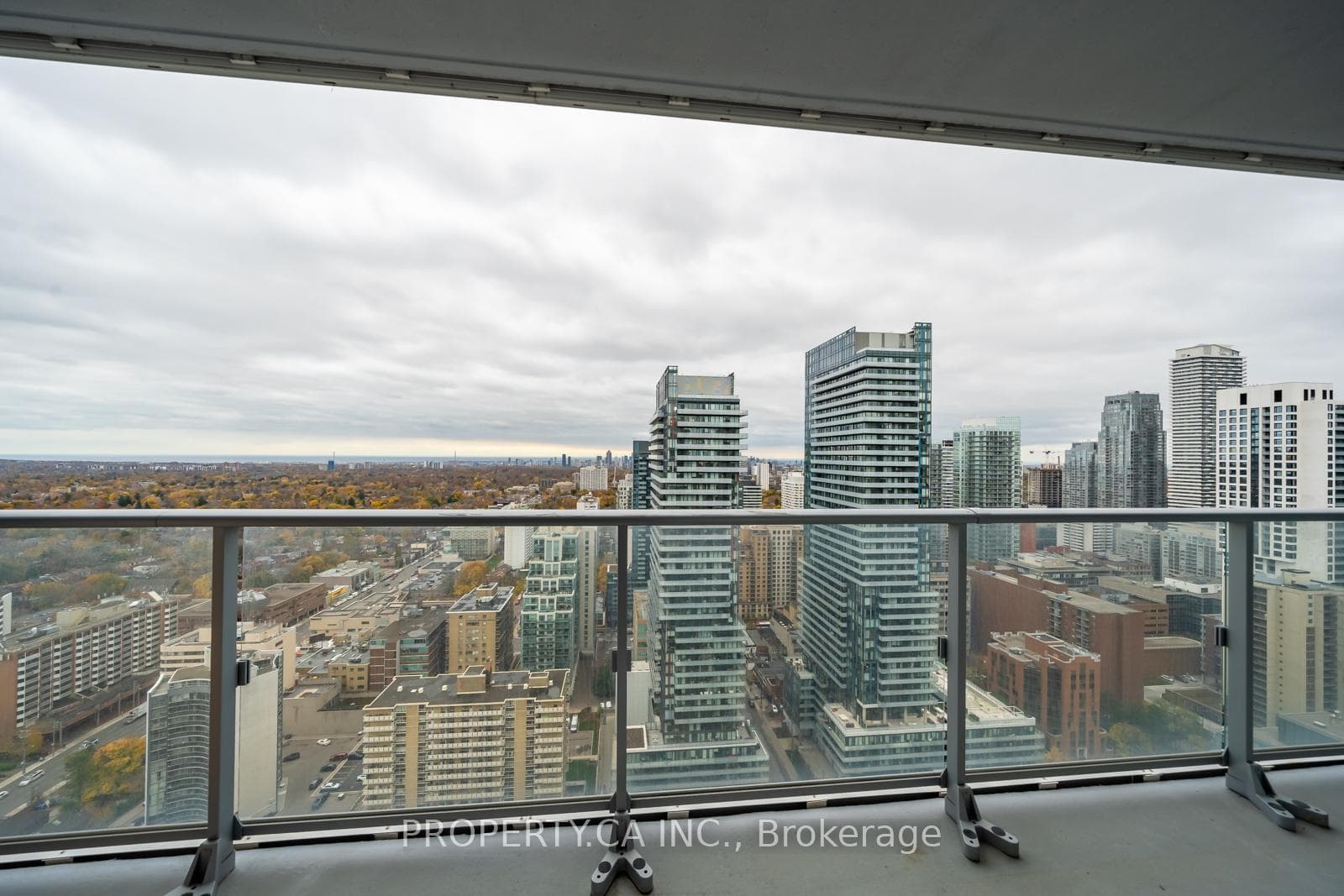 195 Redpath Avenue Unit 3505 photo 15