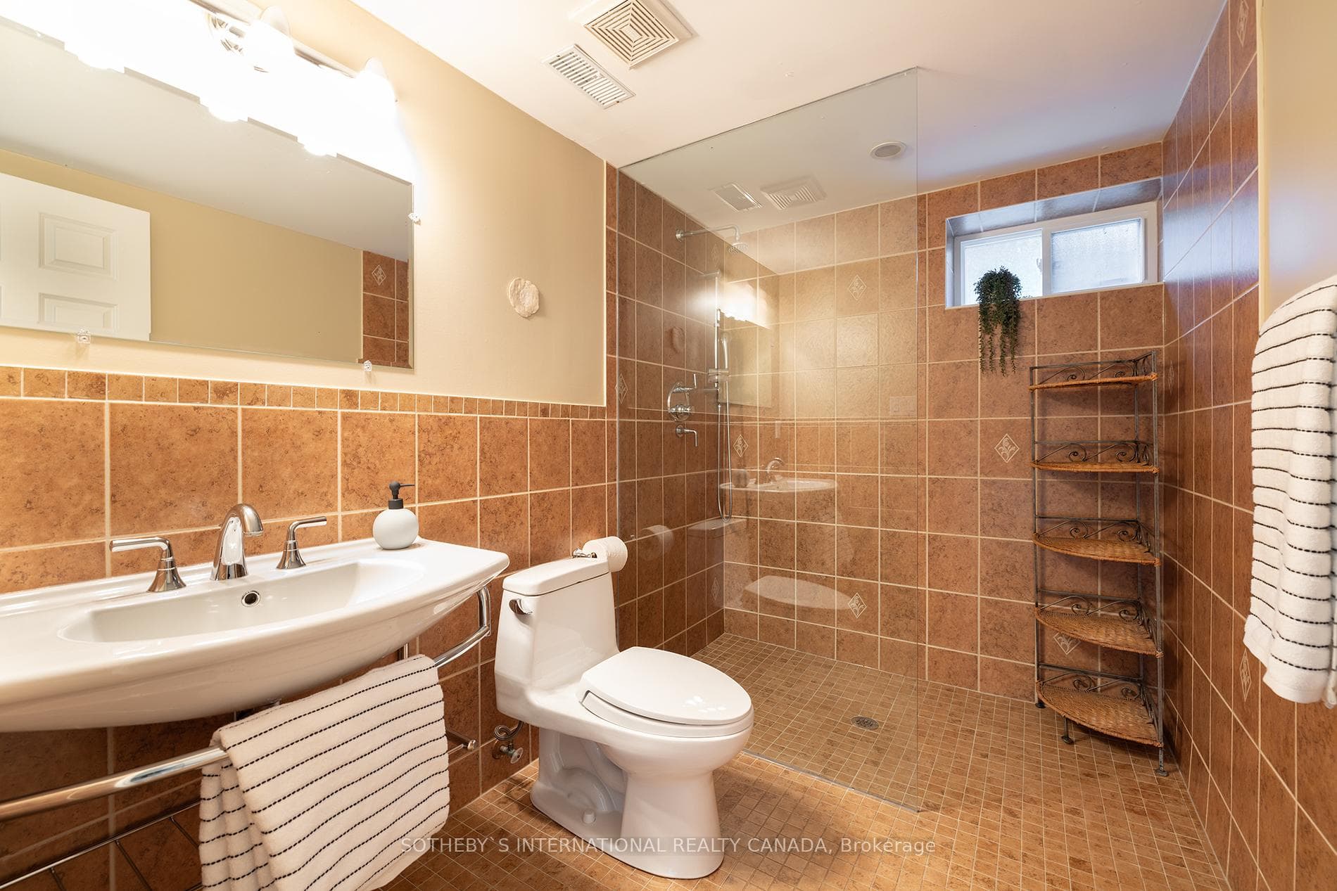 35 Sharron Drive photo 30