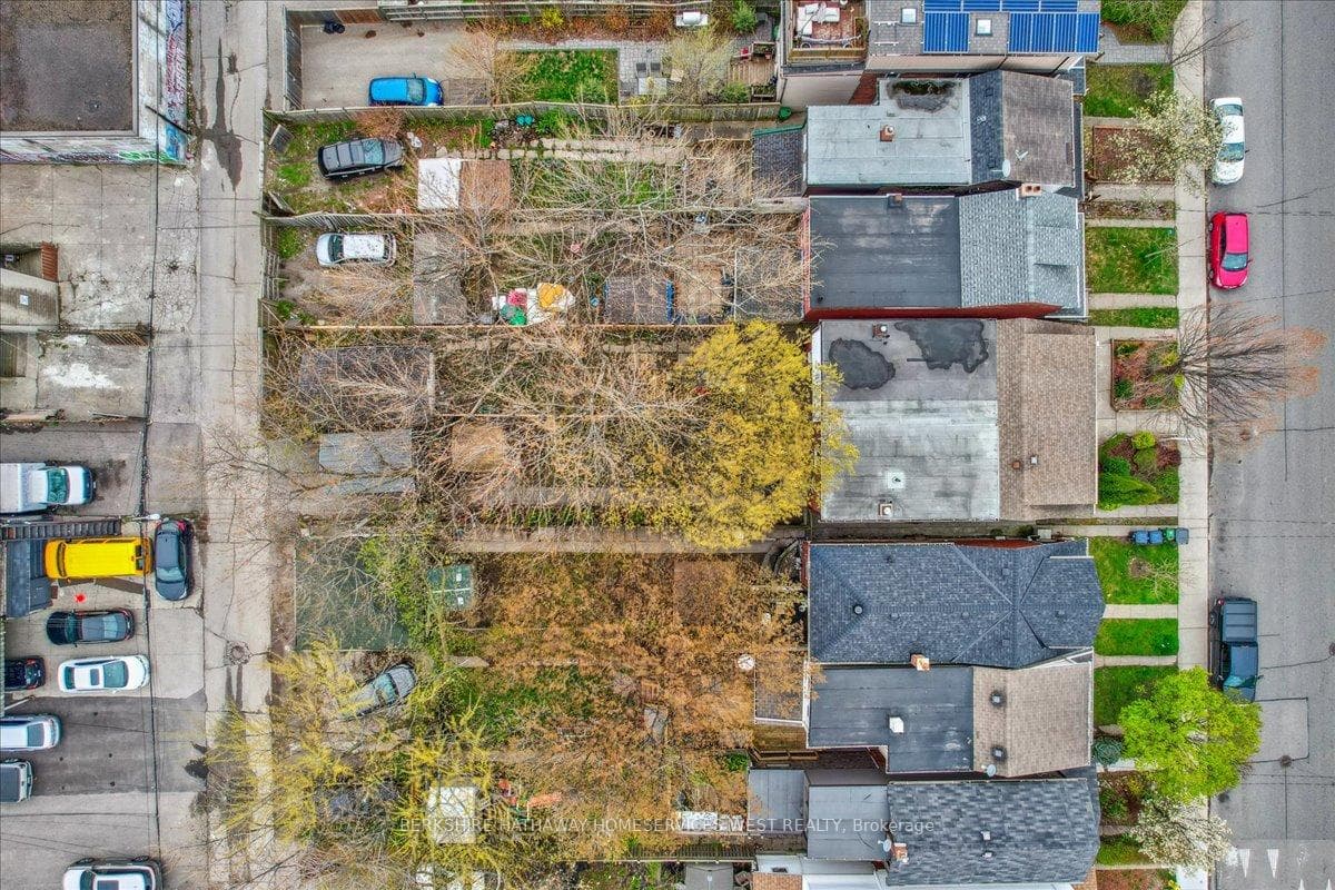 121 Coleman Avenue photo 35