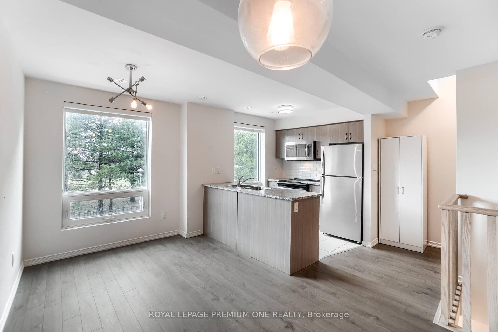 3 Applewood Lane Unit 211 photo 10