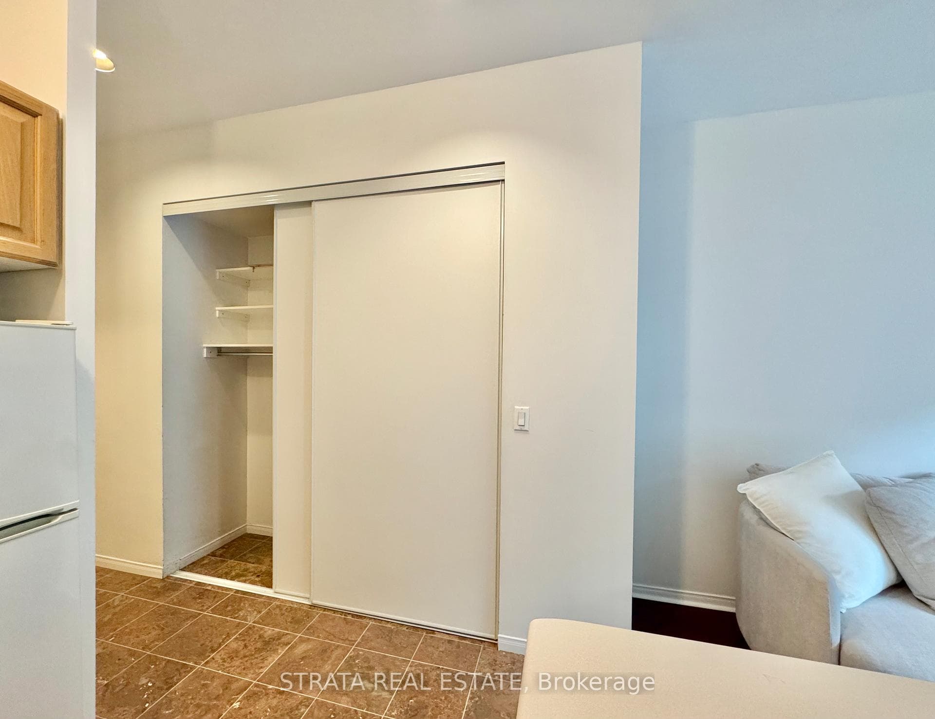 7 King Street Unit 802 photo 5