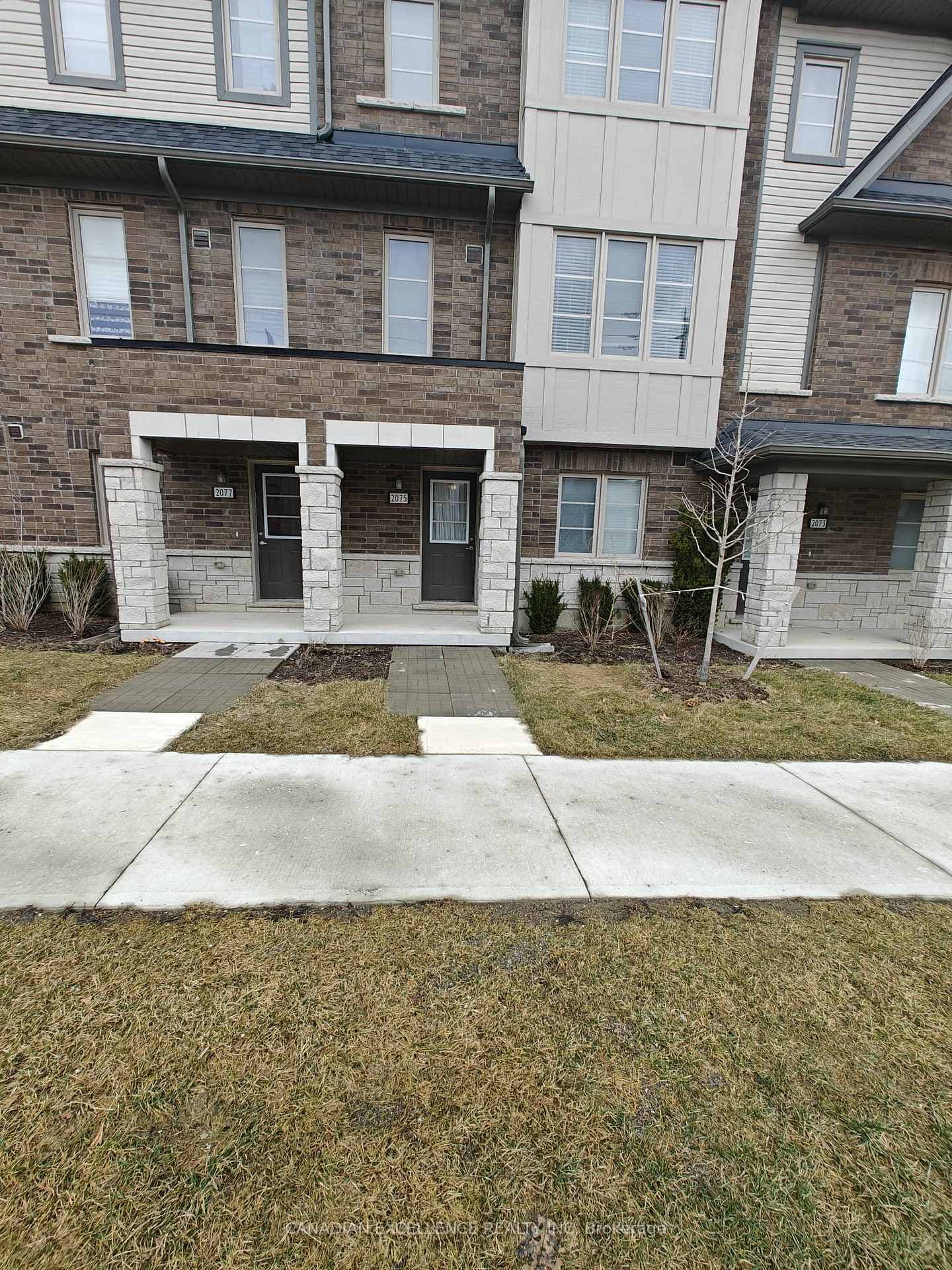 2075 Prestonvale Road photo 3