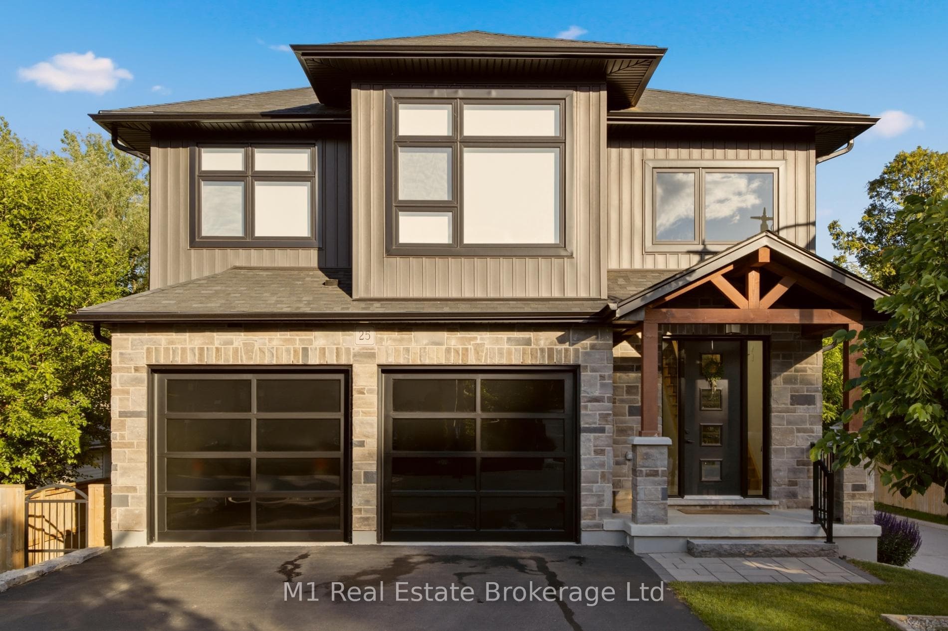25 Creekside Terrace photo 1