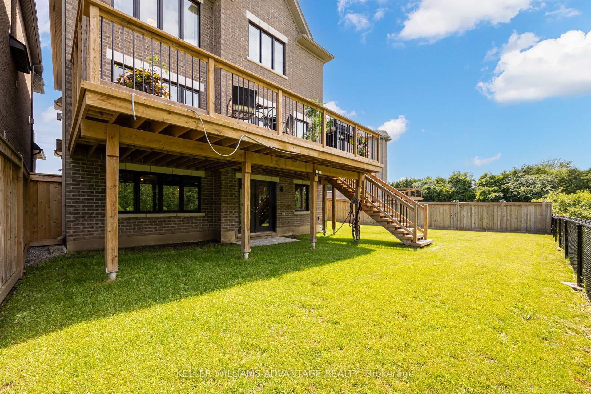 46 Sutcliffe Drive photo 42