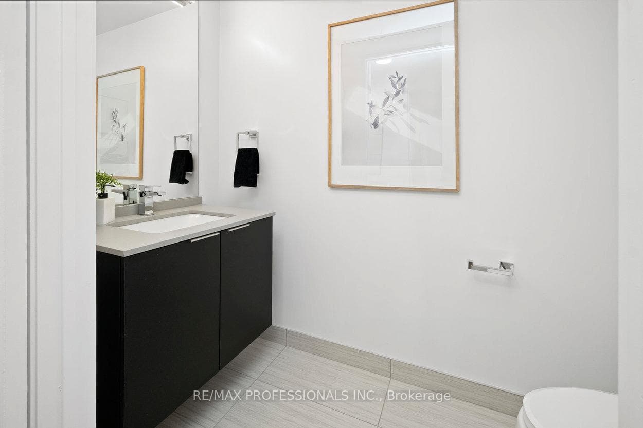 20 Brin Drive Unit 1407 photo 13