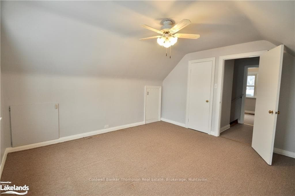 25 GOULDIE Street photo 15