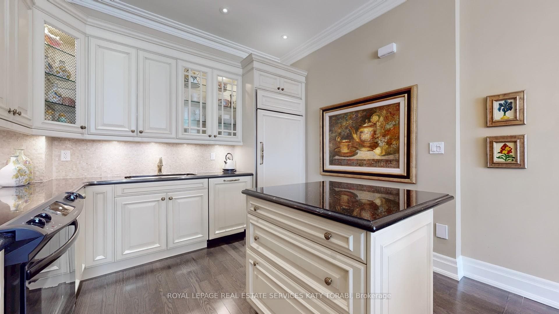 51 York Mills Road Unit 303 photo 9