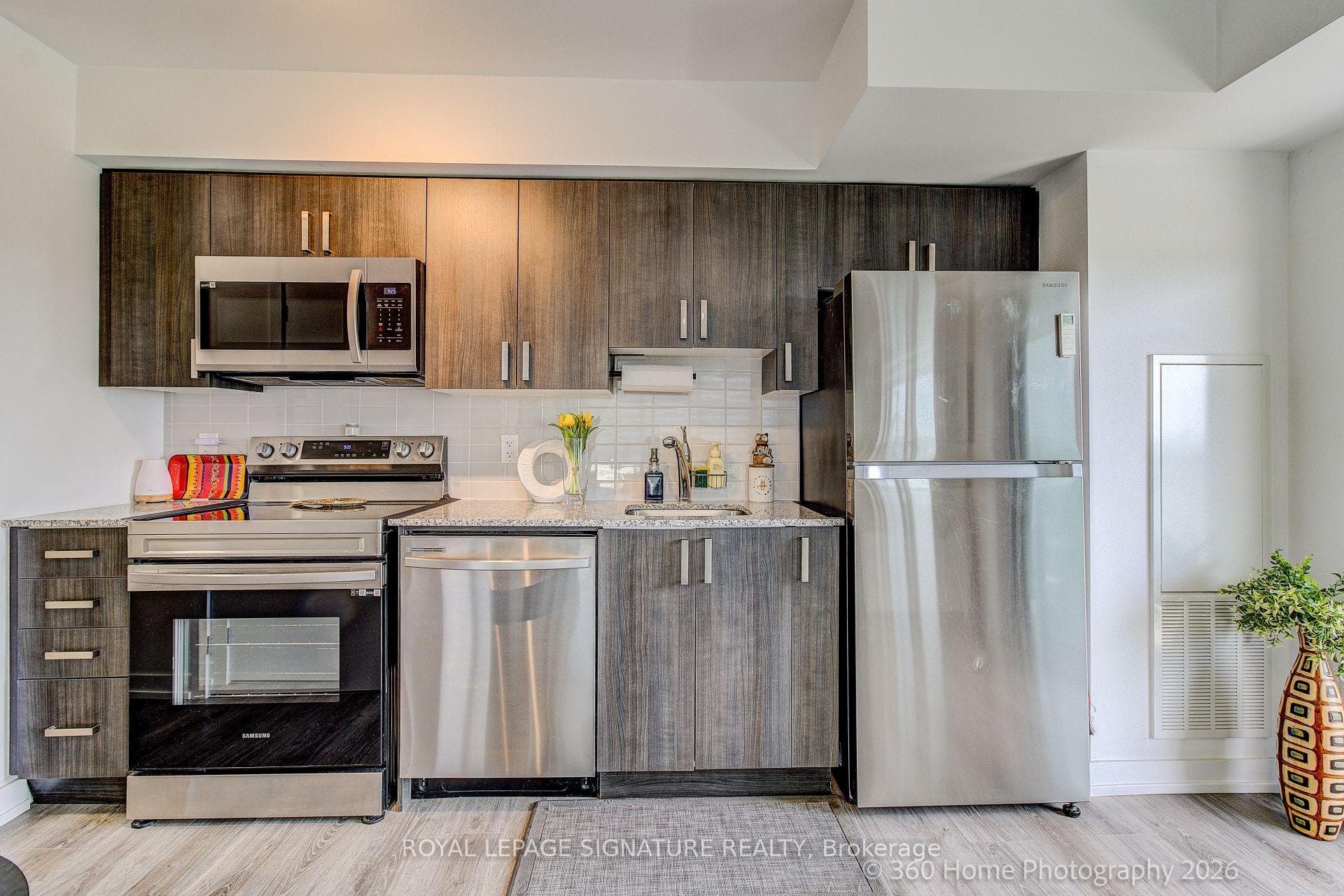 1480 Bayly Street Unit 1014 photo 10