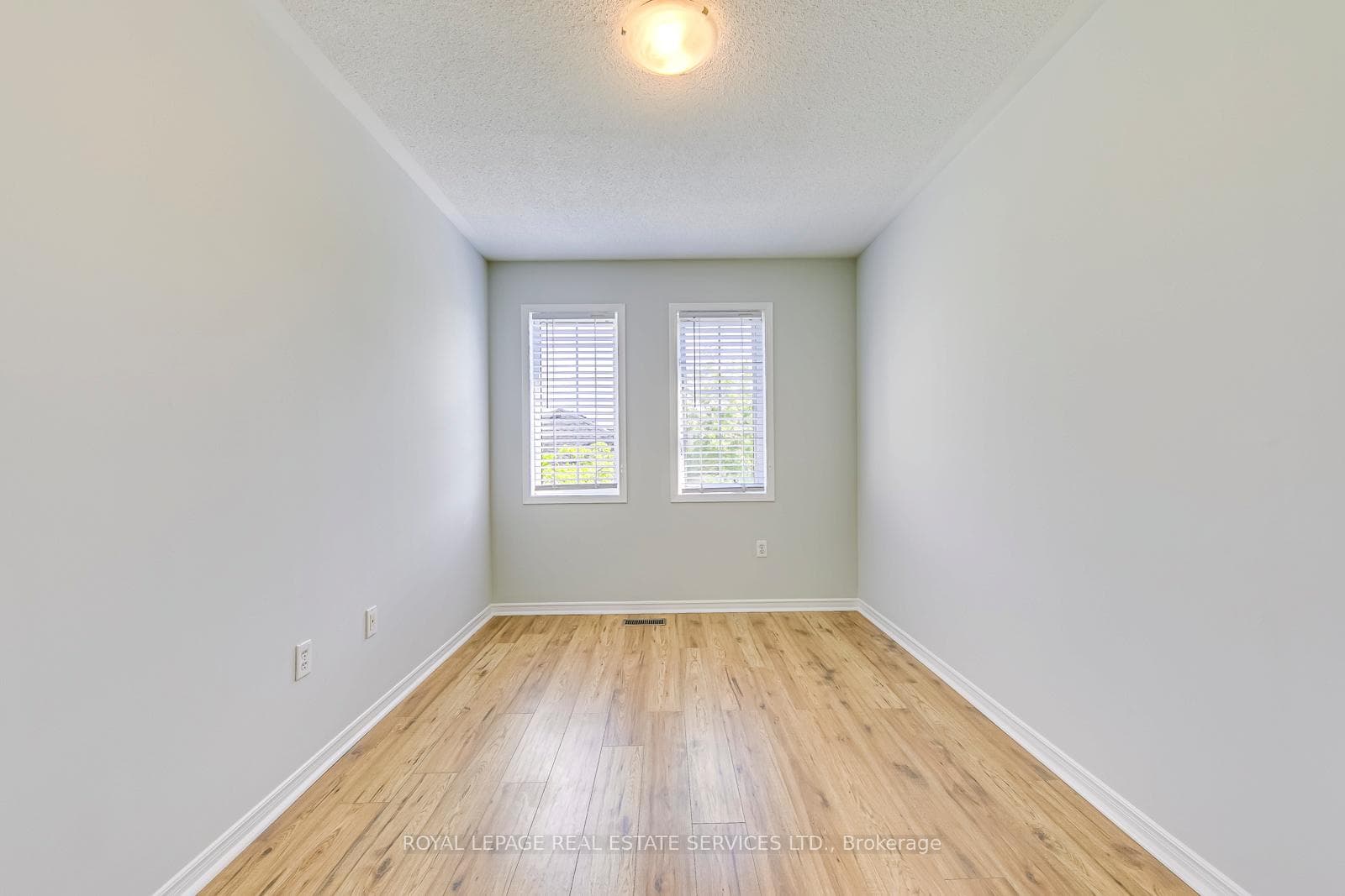 5530 Glen Erin Drive Unit 47 photo 19