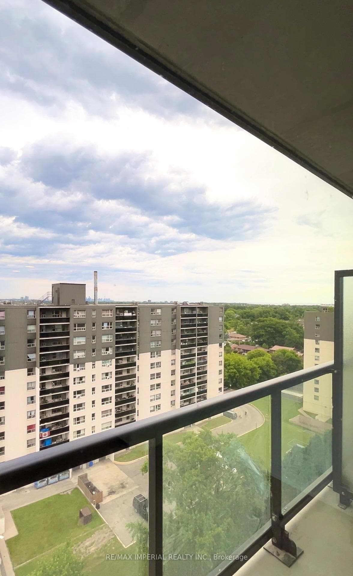 86 Dundas Street Unit 1104 photo 14