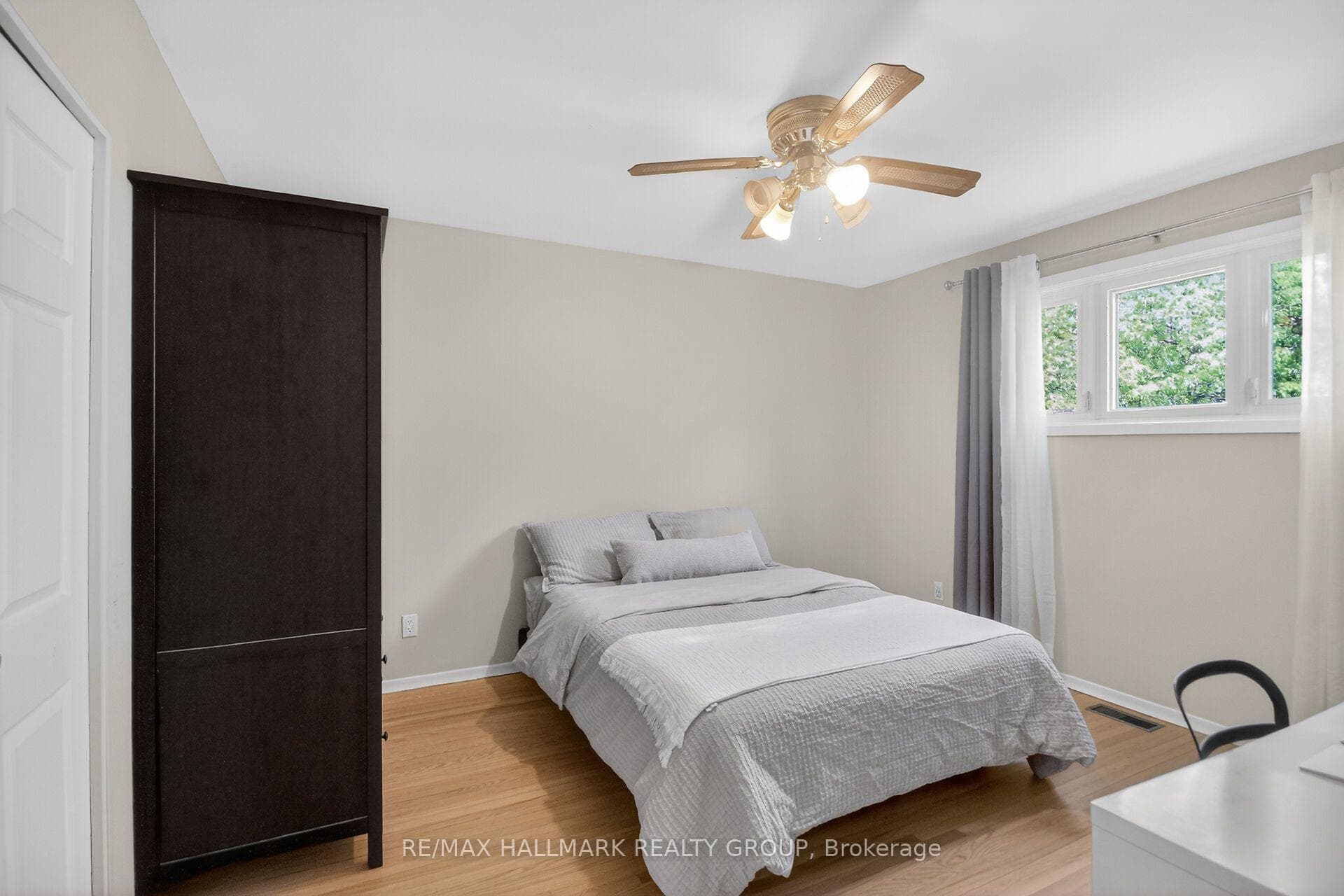 1865 ARIZONA Avenue photo 11