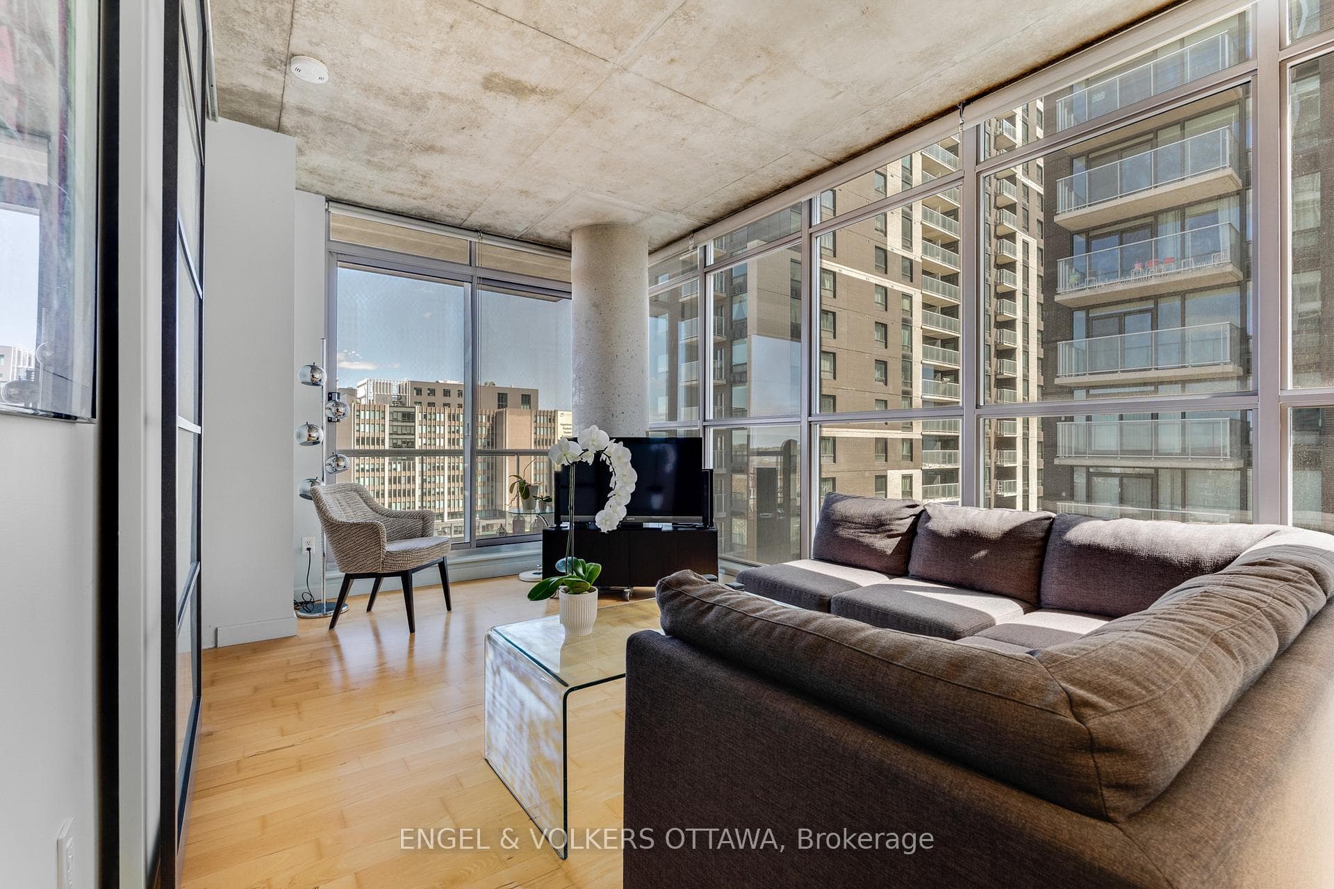 179 George Street Unit 903 photo 17